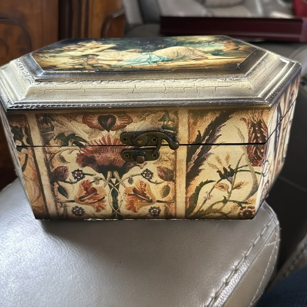 Vintage Decorative jewelry Box with Cherub Design